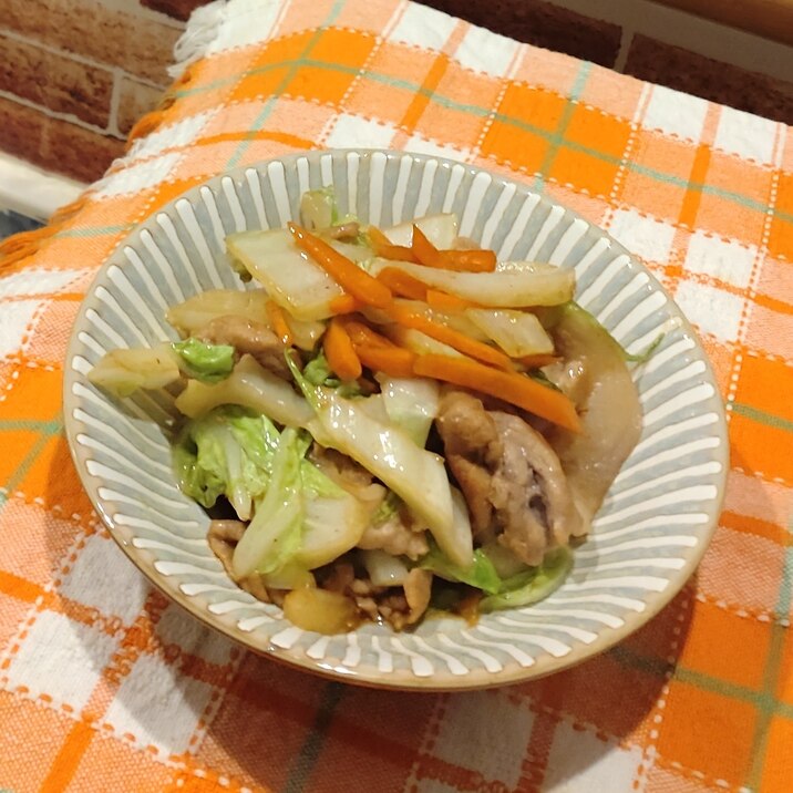 白菜で♡肉野菜炒め